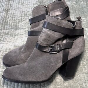 Ivanka Trump  Gray Leather Booties  Sz 10